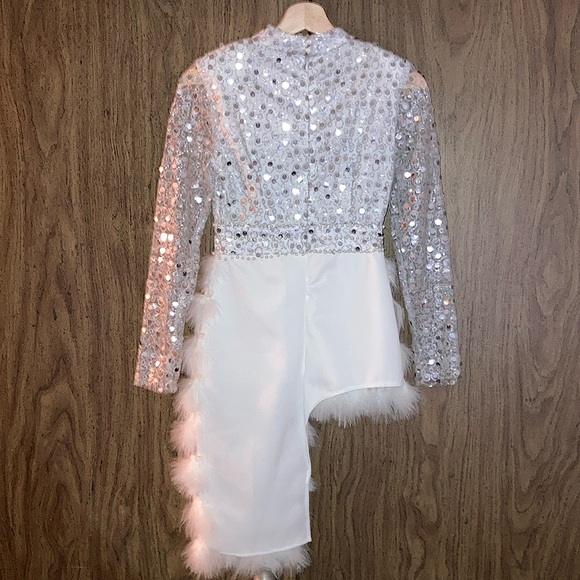 PETITE #126 Silver Sequin White Marabou Feather Split Hem Party Dress XXS XS - Picture 9 of 9